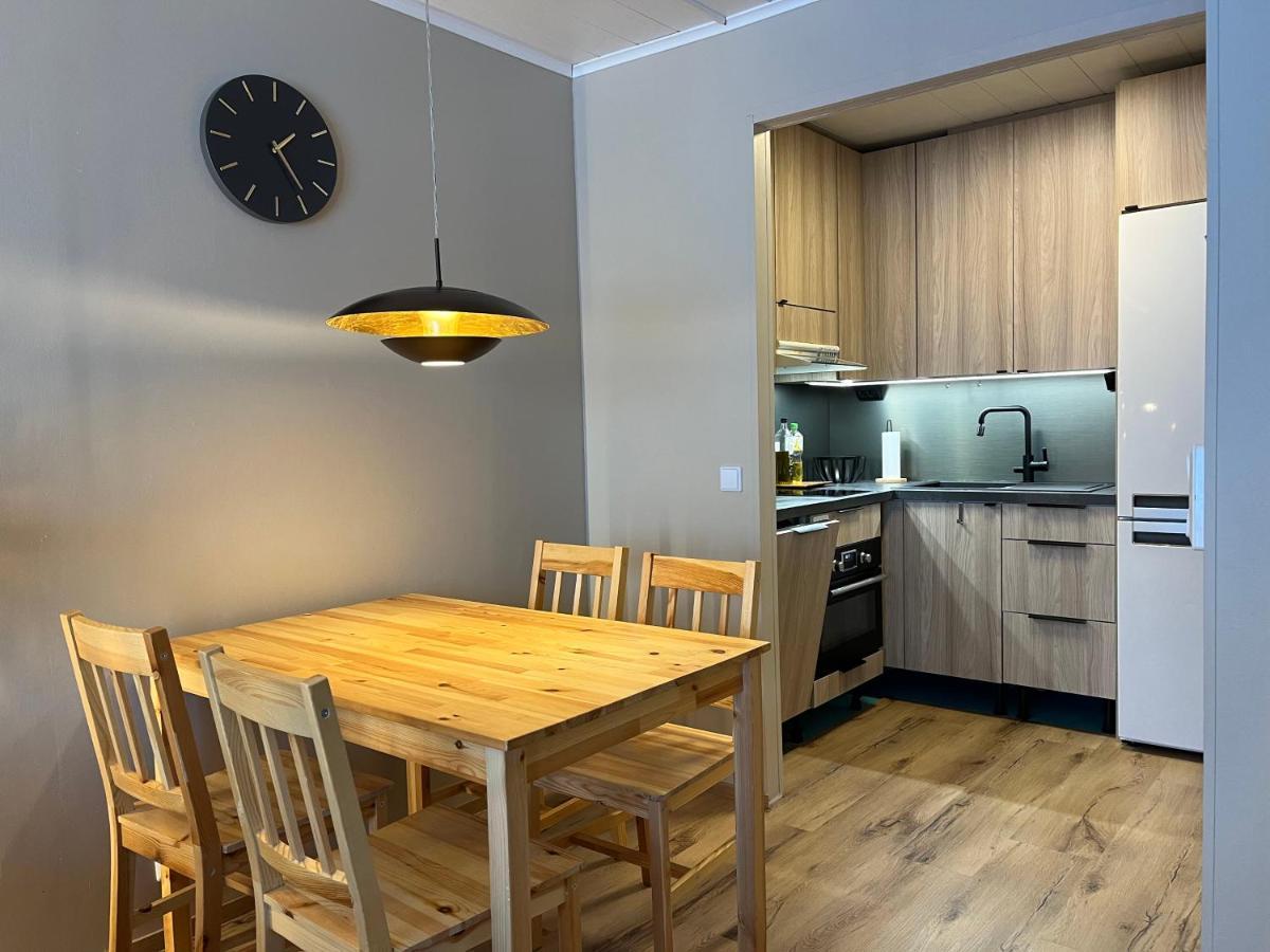 Townhouse With Sauna&Free Parking Close To Santa Claus Village & Santa Park Рованіемі Екстер'єр фото